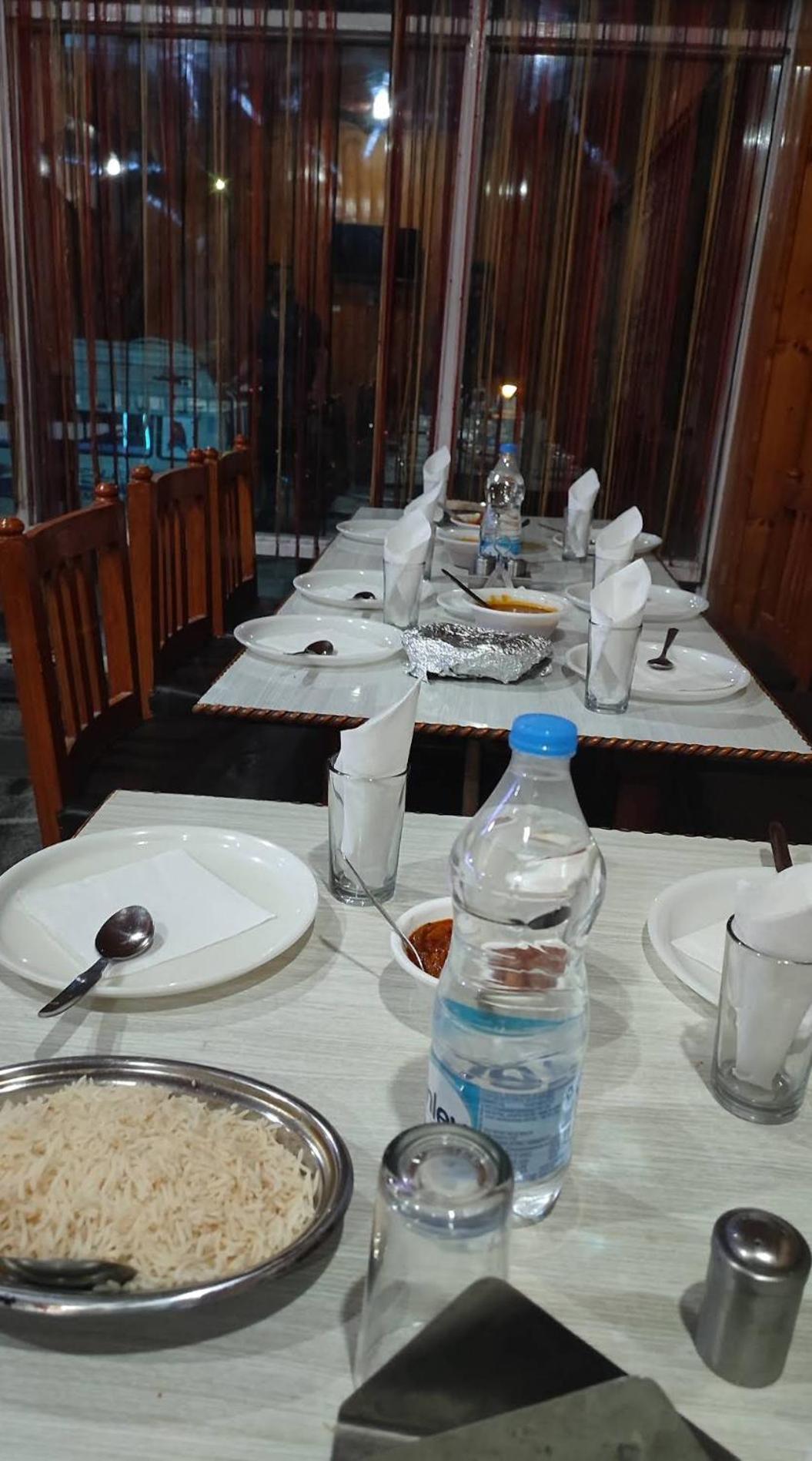 New Zum Zum Hotel & Restaurant Srinagar  Exterior photo